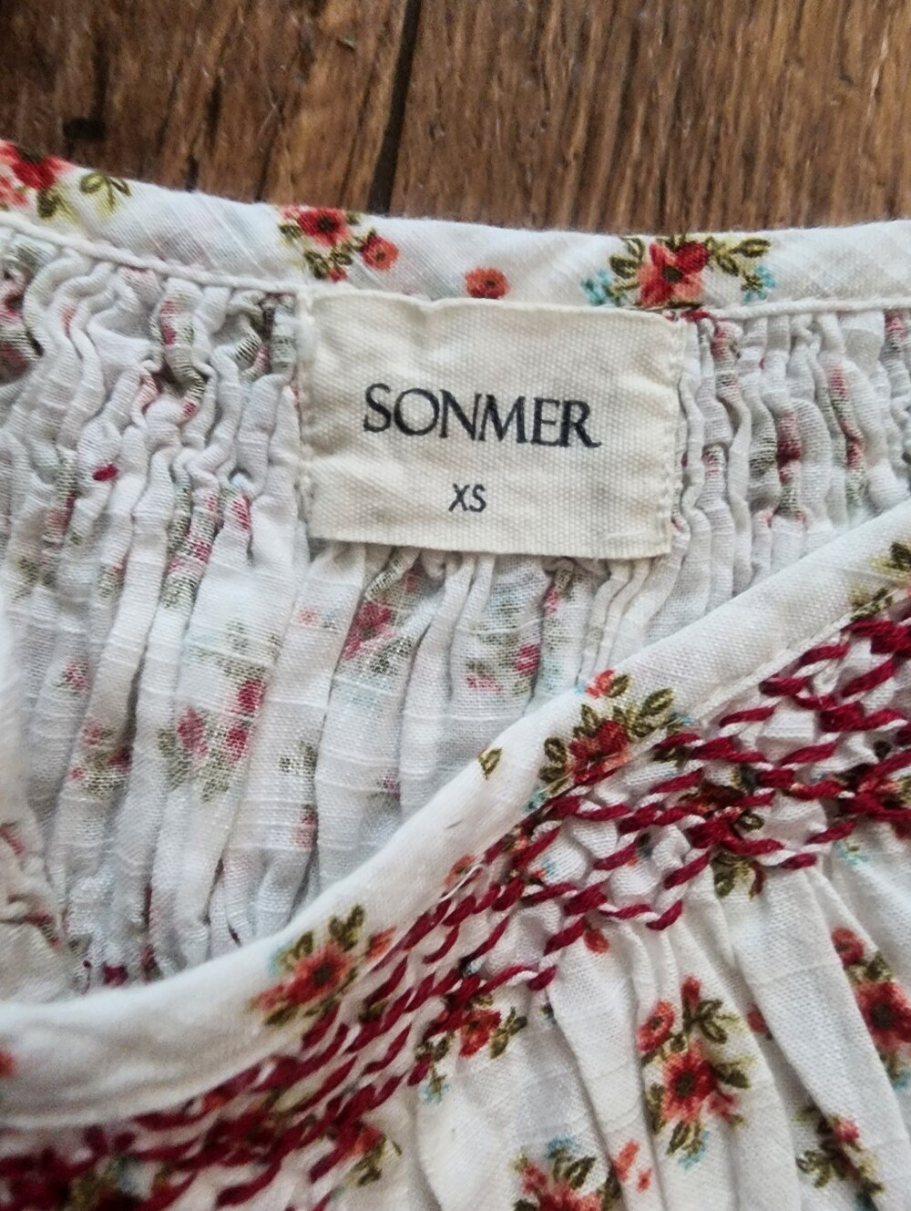 NWOT SOMNER FRIDA ECRU Floral Smocked Babydoll Top - Rust Floral Print - Picture 4 of 5